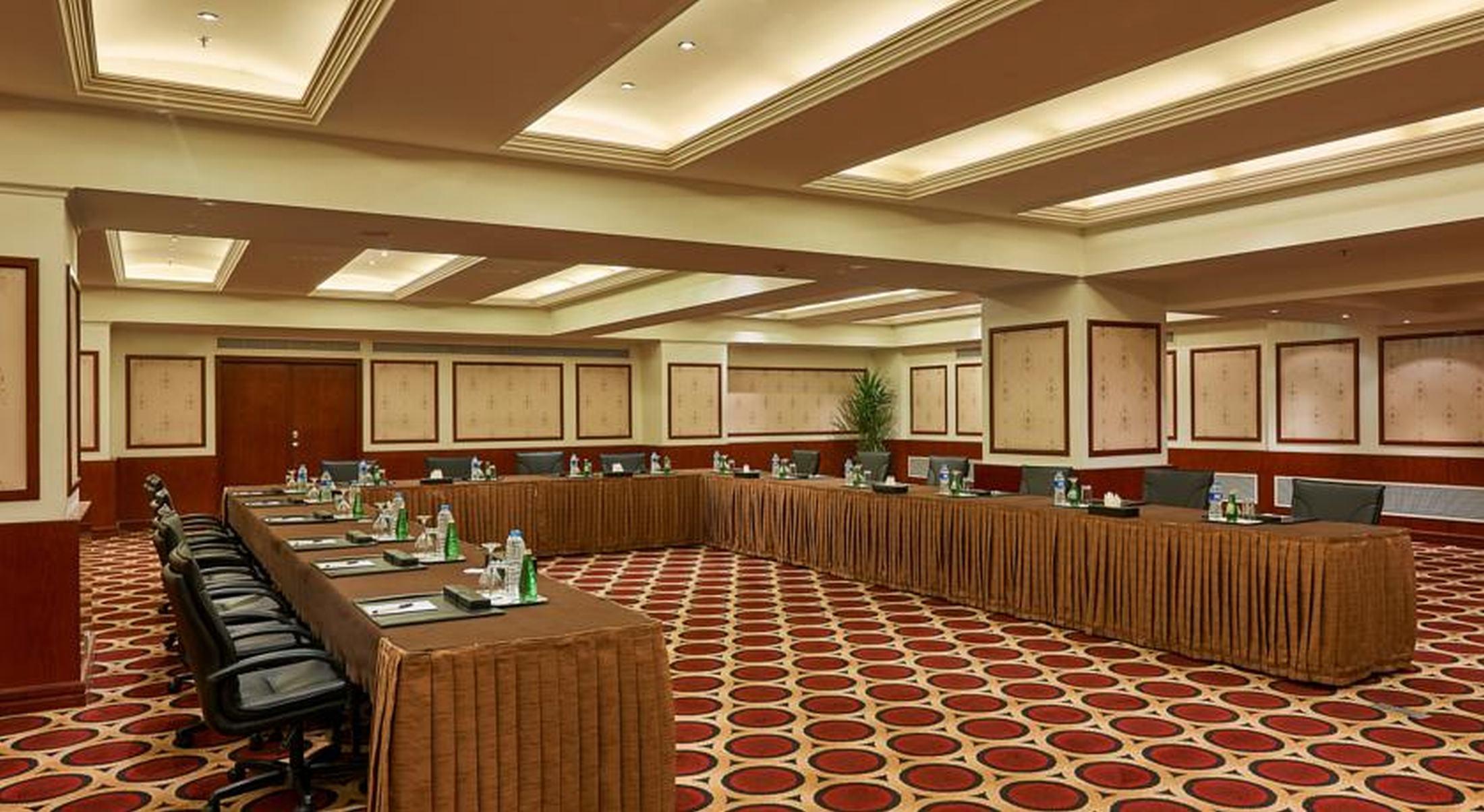โรงแรมซาเฟอไคโร Giza ภายนอก รูปภาพ Meeting room