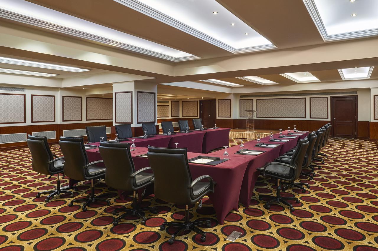 โรงแรมซาเฟอไคโร Giza ภายนอก รูปภาพ Meeting room